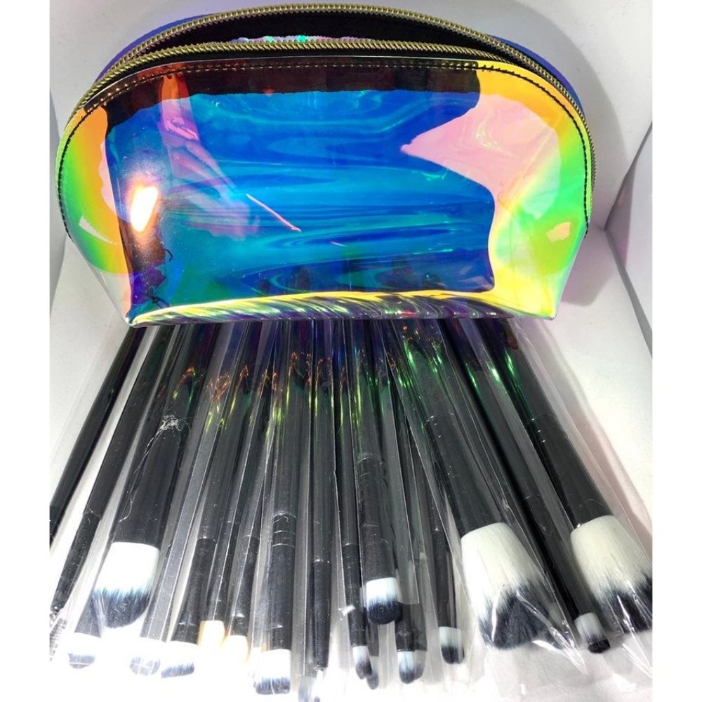 Huge Makeup Brush Set & Makeup Bag